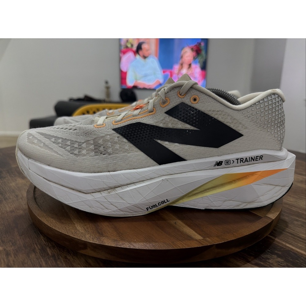Mens New Balance FuelCell SuperComp Trainer v3 Angora Mango MRCXCA4 Size 13 D